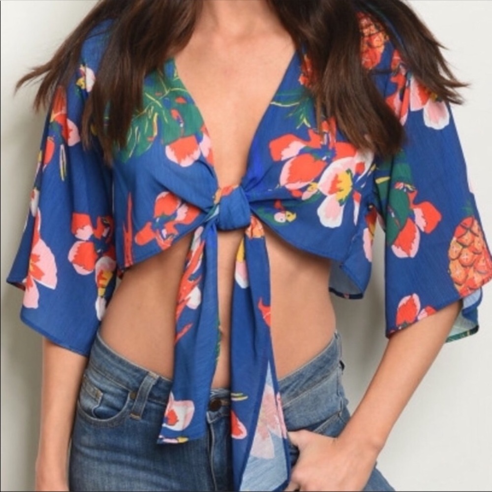 🌴🍍ALOHA” ROYAL BLUE FLORAL TIE FRONT TOP-NEW